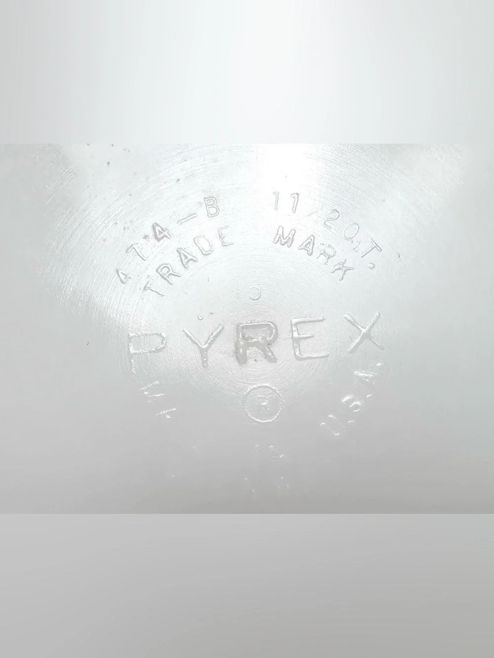 Pyrex amazing eight